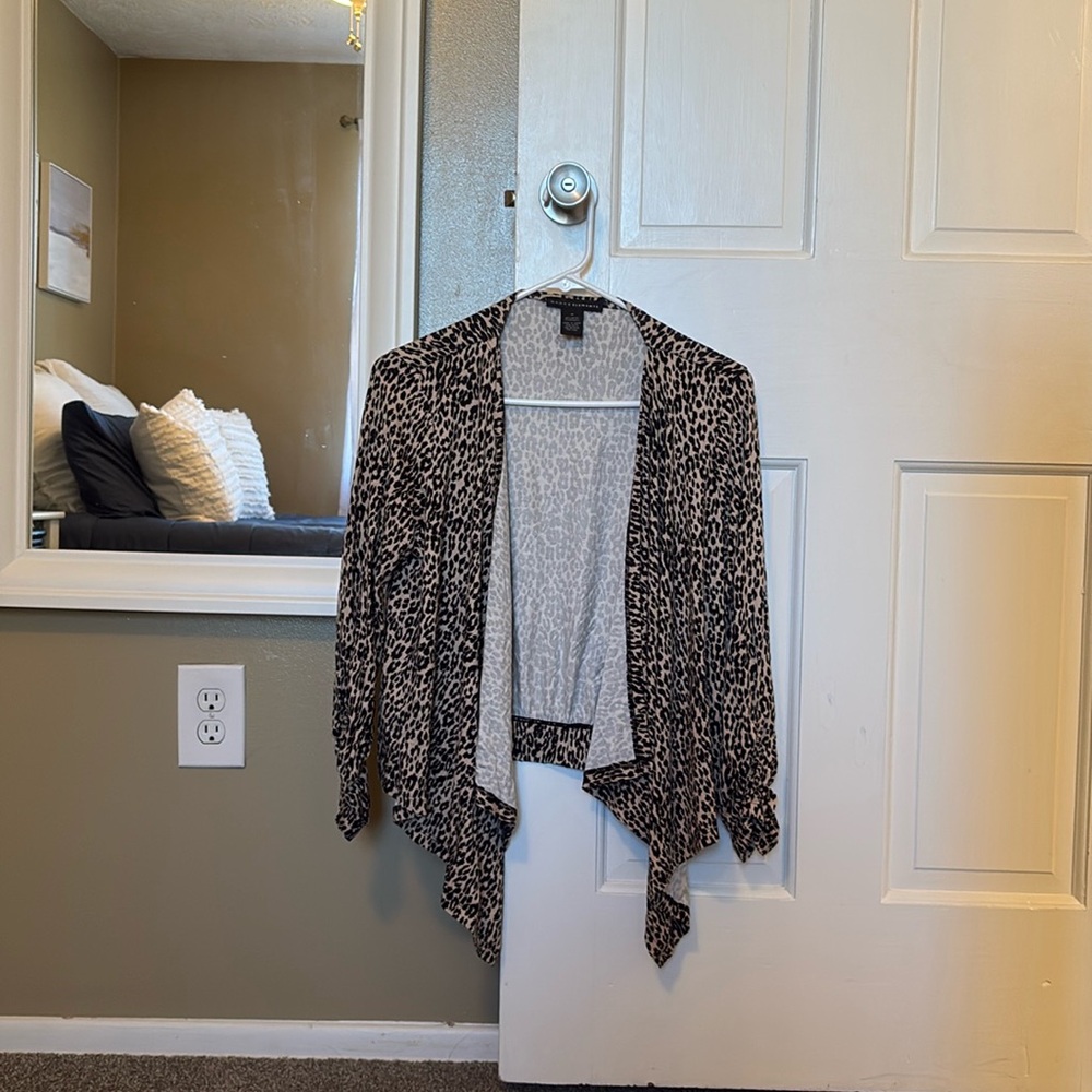 Grace Elements Leopard Open Sweater